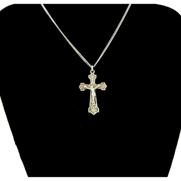 Rose Crucifix Cross Pendant on Chain Necklace - Picture 7 of 8